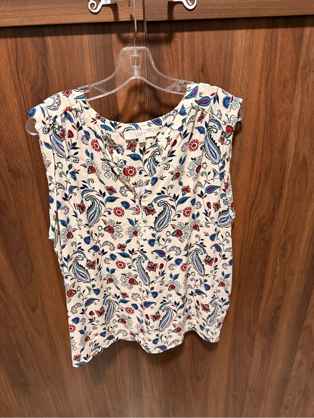 LOFT Cream Paisley Floral Sleeveless Top, Size XL